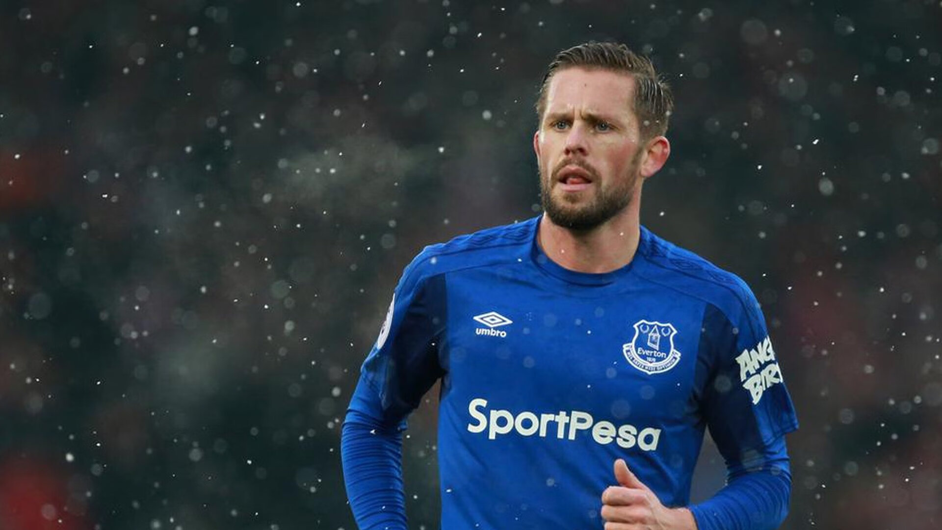 《赛事安保升级:保障比赛顺利进行》,球赛安保